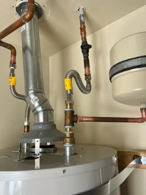 Water heater installation and plumbing repair in Stone Park
